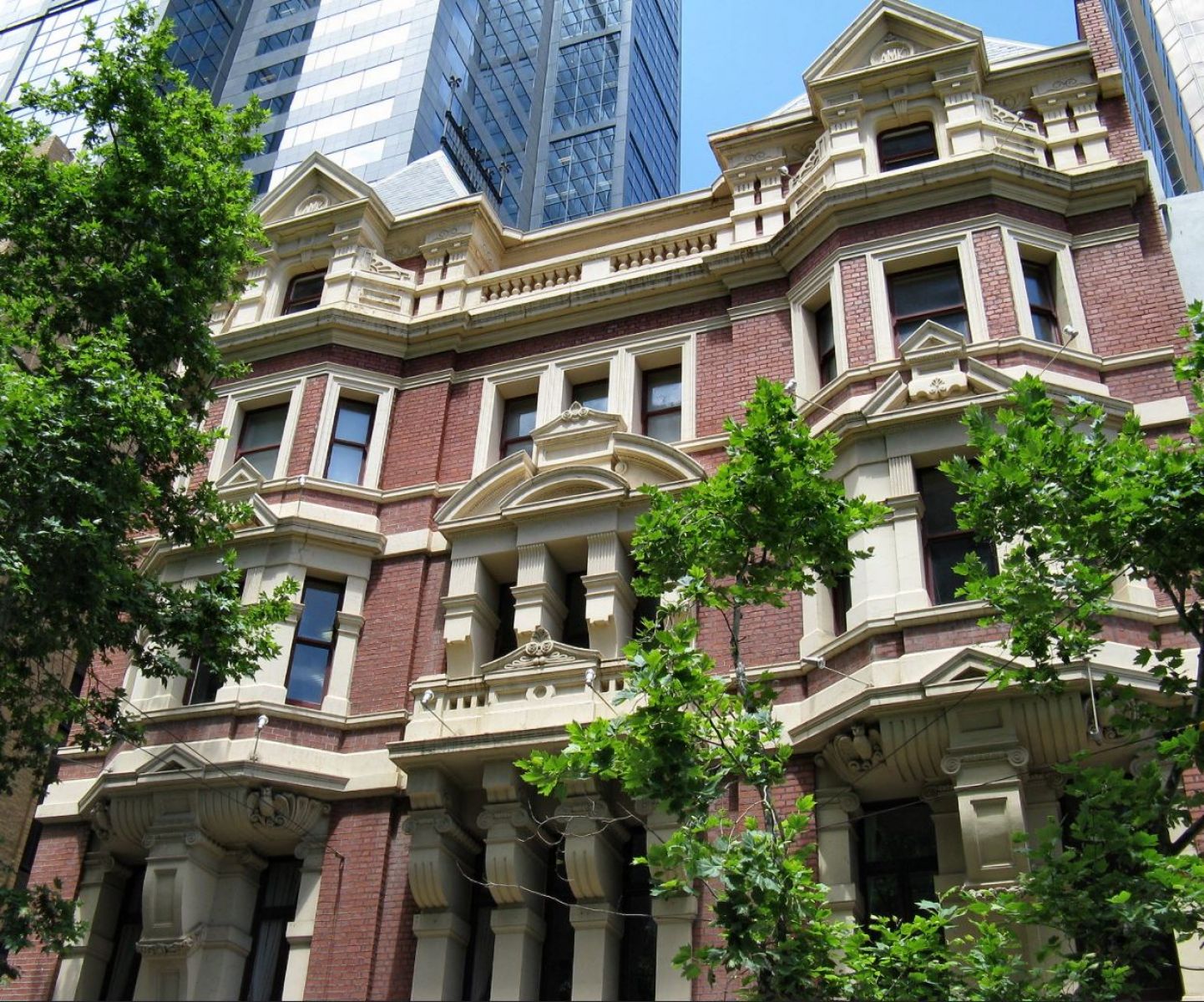 Austral Building - Source Flikr Dean-Melbourne